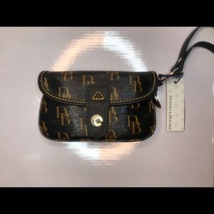 Rooney and Burke Flap Wristlet Original new